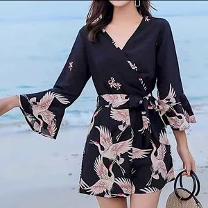 NWOT Crane Pattern Romper Size M (fits like S)